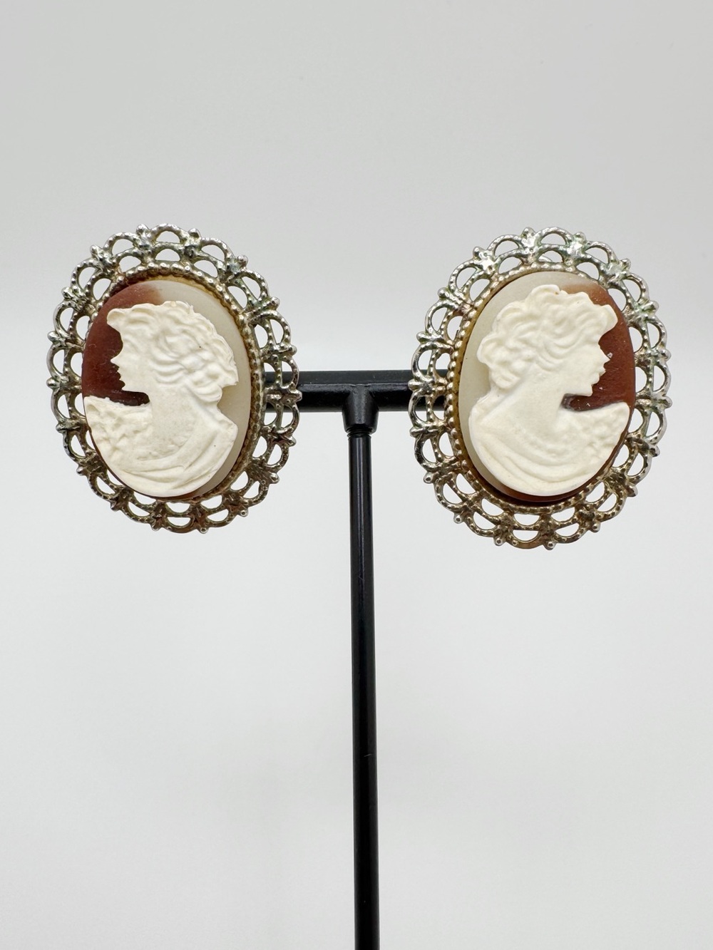 Vintage White Faux Cameo Filigree Clip-On Earrings - Ivory on Brown